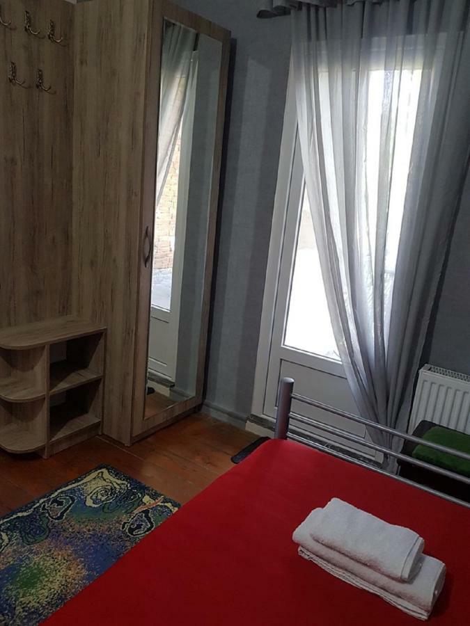 Nika7 Hotel Тбилиси Екстериор снимка